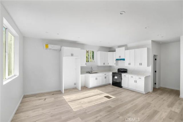 20538 Enadia Way, Winnetka, CA 91306