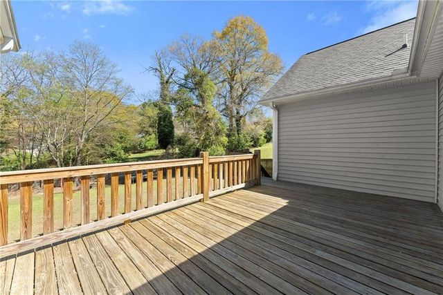 464 Holly Place, Gainesville, GA 30501