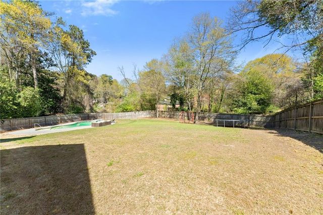 464 Holly Place, Gainesville, GA 30501