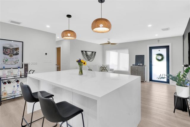 14265 SW 105th Ct, Miami, FL 33176