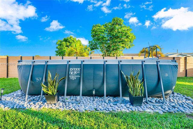 14265 SW 105th Ct, Miami, FL 33176