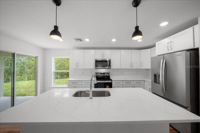 11041 SPOONBILL ROAD, Weeki Wachee, FL 34613
