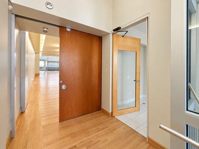 1311 E 57th Street, Chicago, IL 60637