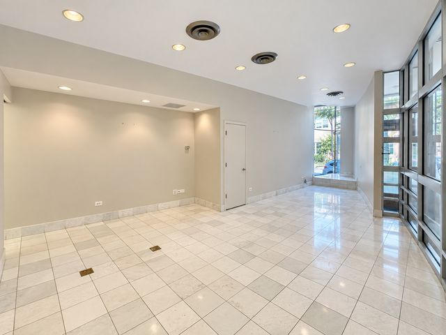 1311 E 57th Street, Chicago, IL 60637