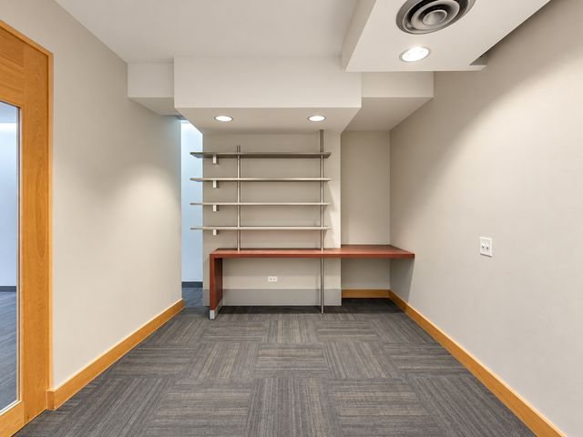 1311 E 57th Street, Chicago, IL 60637