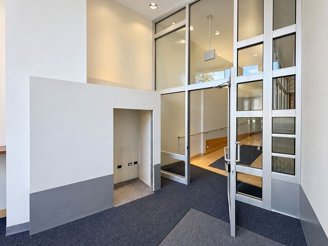 1311 E 57th Street, Chicago, IL 60637