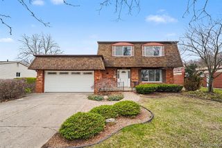 15563 Hix Street, Livonia, MI 48154