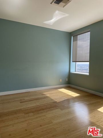 3810 Wilshire Boulevard 2112, Los Angeles, CA 90010