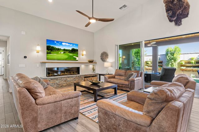 11215 N BANDON Drive, Surprise, AZ 85388