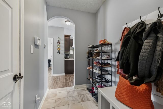 7158 Lakeland Trails Boulevard, Indianapolis, IN 46259