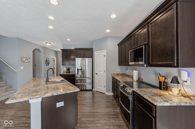 7158 Lakeland Trails Boulevard, Indianapolis, IN 46259