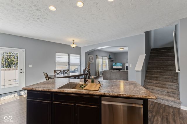 7158 Lakeland Trails Boulevard, Indianapolis, IN 46259