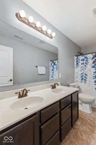 7158 Lakeland Trails Boulevard, Indianapolis, IN 46259
