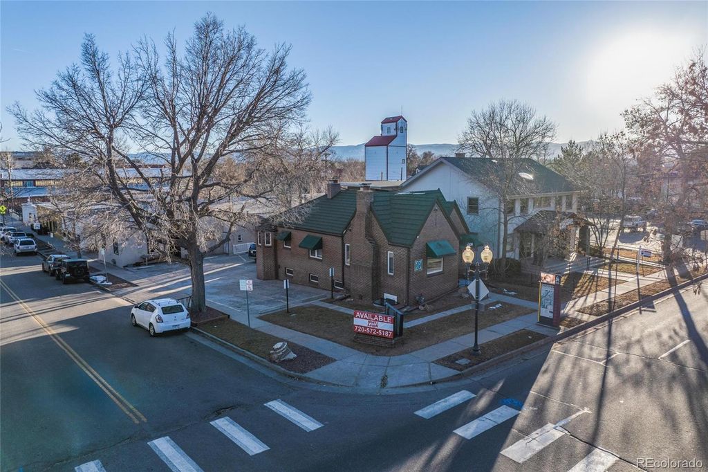 2606 W Alamo Avenue, Littleton, CO 80120