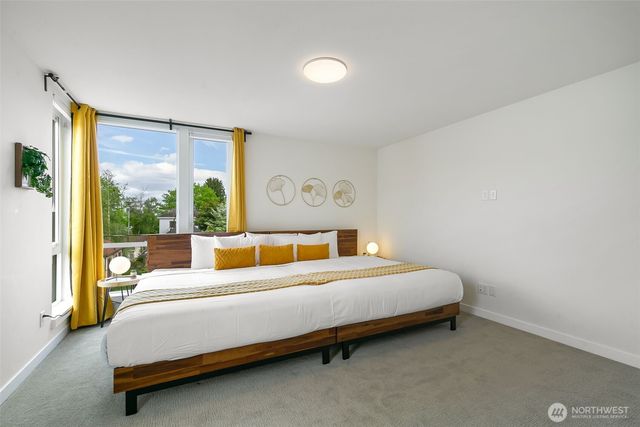 1645 22nd Avenue, Seattle, WA 98122