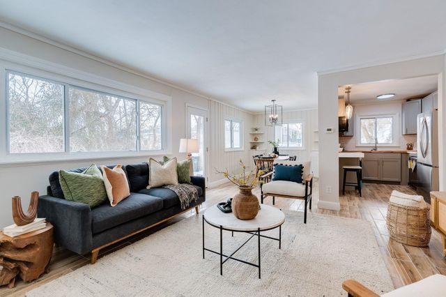 1534 Amsterdam Road, Fort Wright, KY 41011