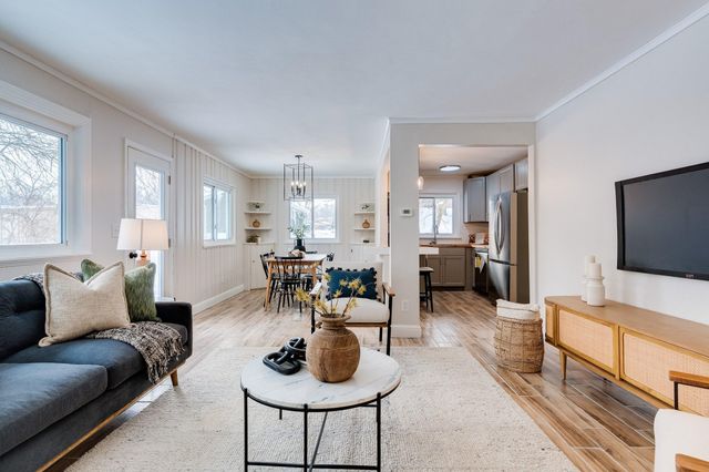 1534 Amsterdam Road, Fort Wright, KY 41011