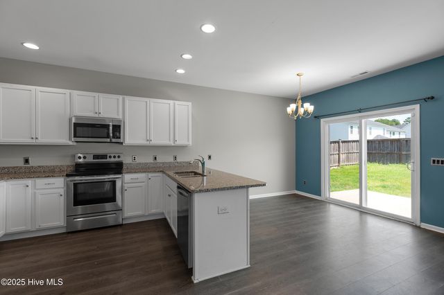 3084 Dagger Drive, Leland, NC 28451