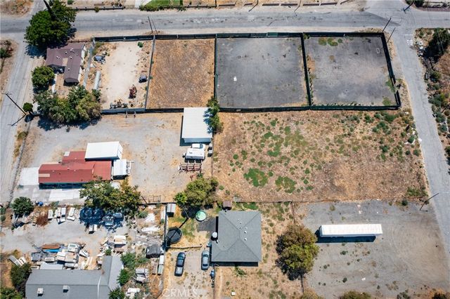 608 E Santa Fe, San Bernardino, CA 92408