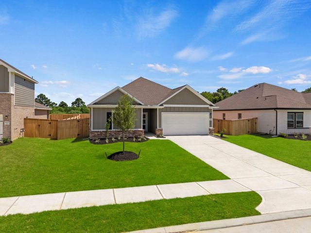 6718 Pebble Bluff Court, Cove, TX 77523
