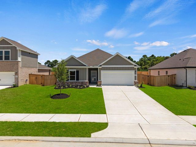 6718 Pebble Bluff Court, Cove, TX 77523
