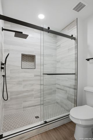 2718 Old Field Dr Apt 803, San Antonio, TX 78247