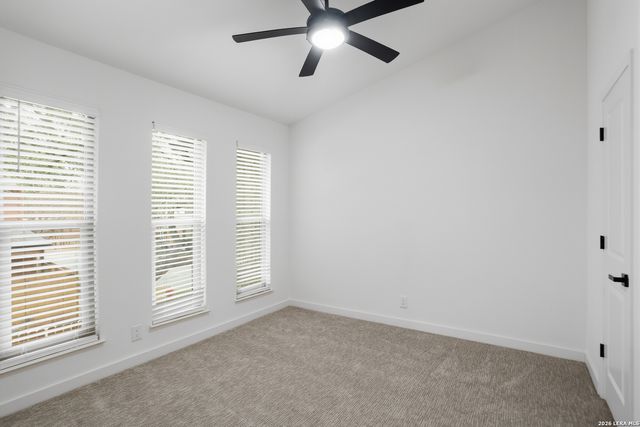 2718 Old Field Dr Apt 803, San Antonio, TX 78247