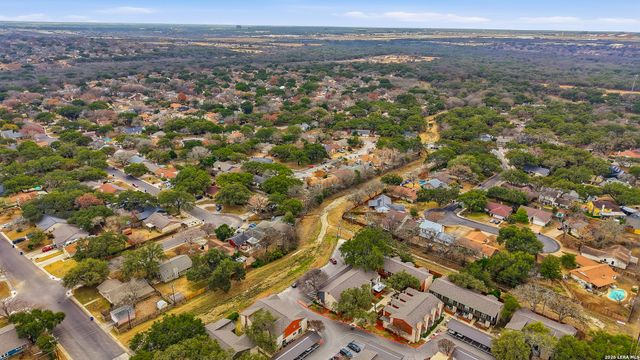 2718 Old Field Dr Apt 803, San Antonio, TX 78247