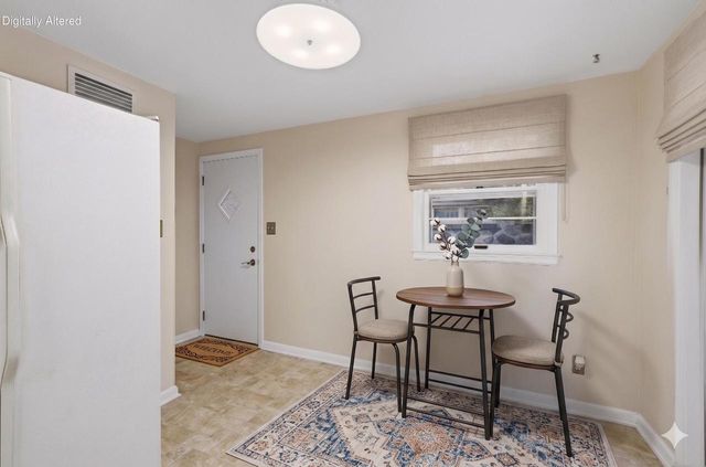 N56W5543 Sunnyside LANE, Cedarburg, WI 53012