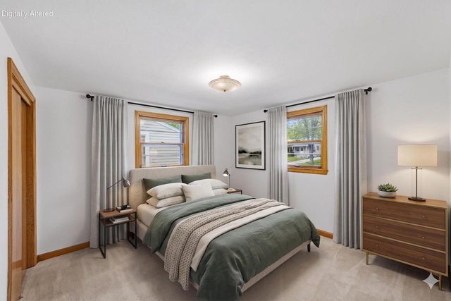 N56W5543 Sunnyside LANE, Cedarburg, WI 53012