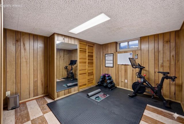 N56W5543 Sunnyside LANE, Cedarburg, WI 53012