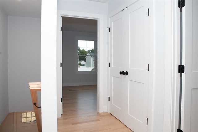 5 Recess Lane, Warwick, RI 02889