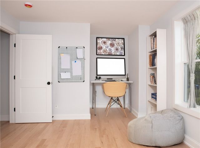 5 Recess Lane, Warwick, RI 02889