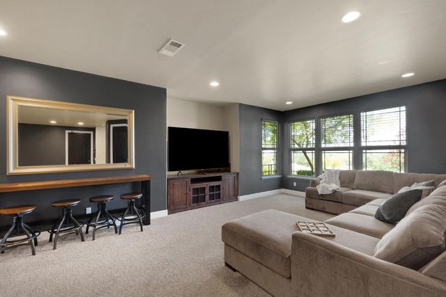 6223 Barrington Hills, Rocklin, CA 95677