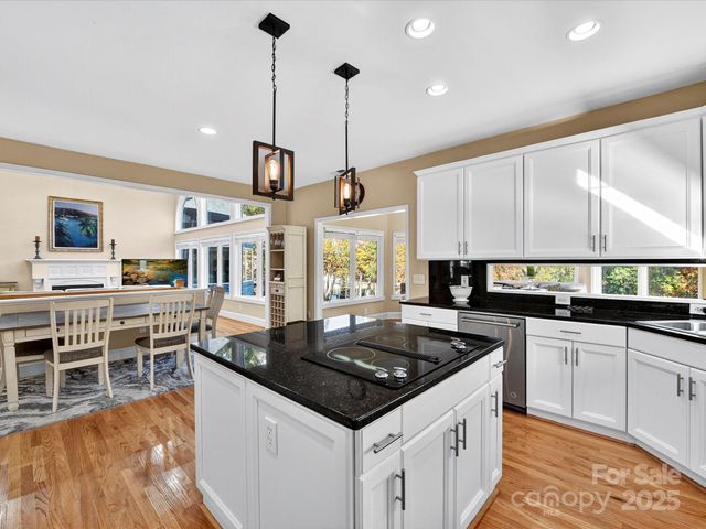 21300 Carina Lane, Cornelius, NC 28031