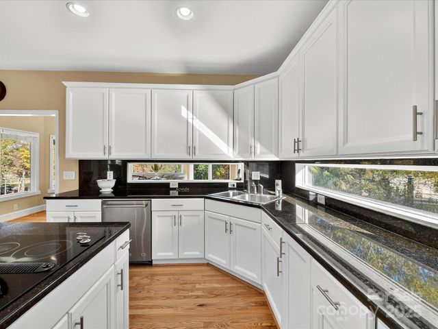 21300 Carina Lane, Cornelius, NC 28031