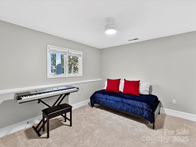 21300 Carina Lane, Cornelius, NC 28031