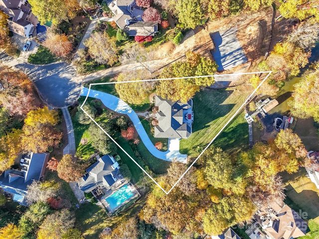 21300 Carina Lane, Cornelius, NC 28031