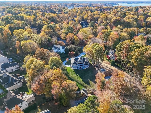 21300 Carina Lane, Cornelius, NC 28031