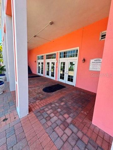 5156 BEACH DRIVE SE C, St Petersburg, FL 33705