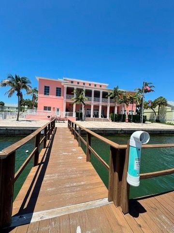 5156 BEACH DRIVE SE C, St Petersburg, FL 33705