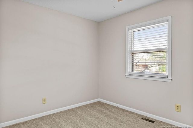 5823 Fairway Drive, Hope Mills, NC 28348