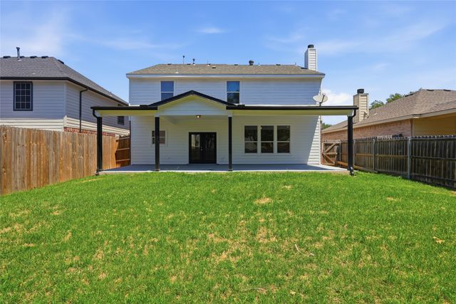 7104 Starwood Drive, Fort Worth, TX 76137