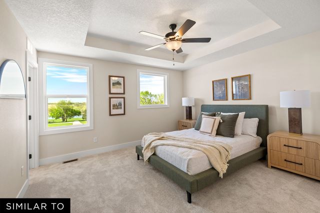 917 Percheron Lane, Norwalk, IA 50211