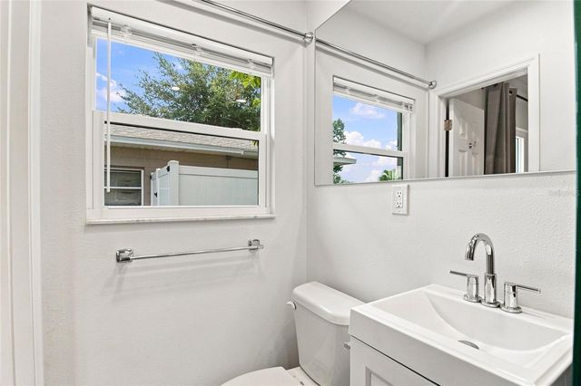 4100 18TH AVENUE N, St Petersburg, FL 33713