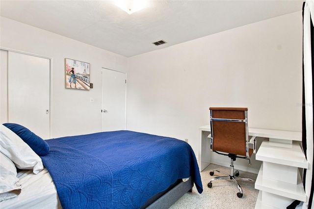 4100 18TH AVENUE N, St Petersburg, FL 33713