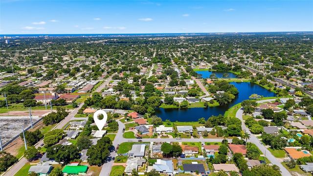 4100 18TH AVENUE N, St Petersburg, FL 33713