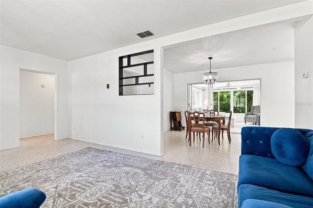 4100 18TH AVENUE N, St Petersburg, FL 33713