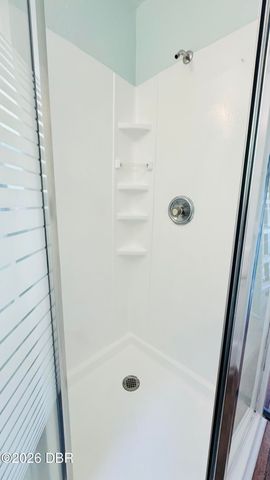 719 721 N Wild Olive Ave, Daytona Beach, FL 32118