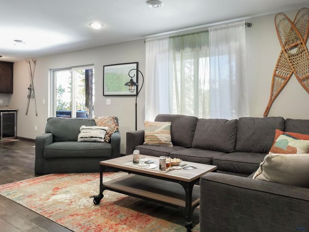 21171 LOST CAMP TRAIL, Lead, SD 57754